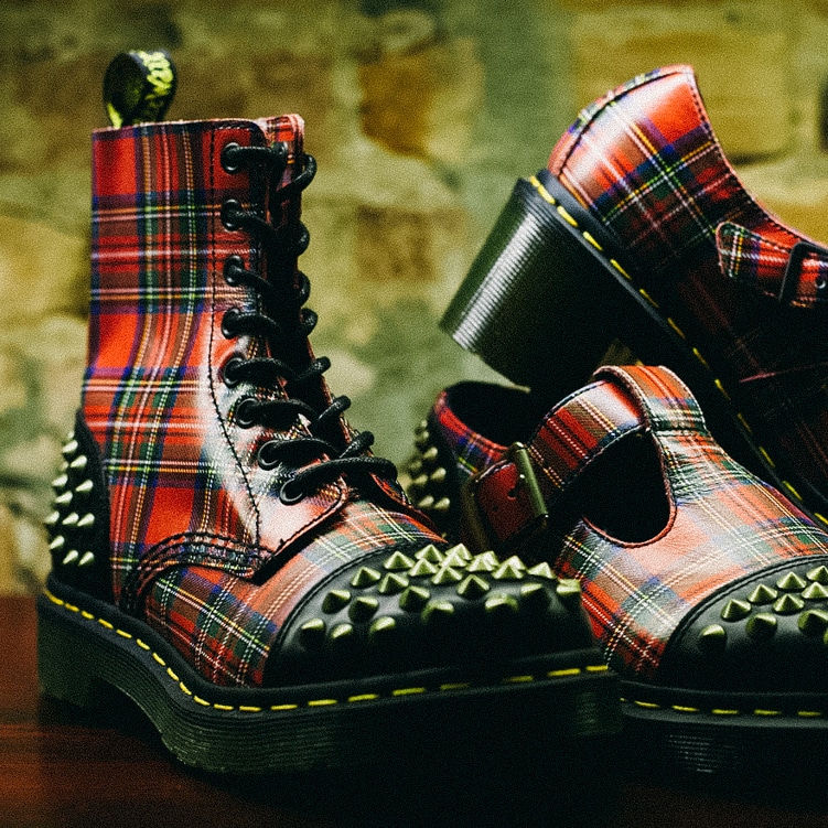 Dr. Martens 2013 Fall/Winter “What Do You Stand For” | ZAMARTZ